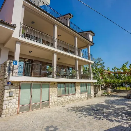 Apartament Anton 1 *